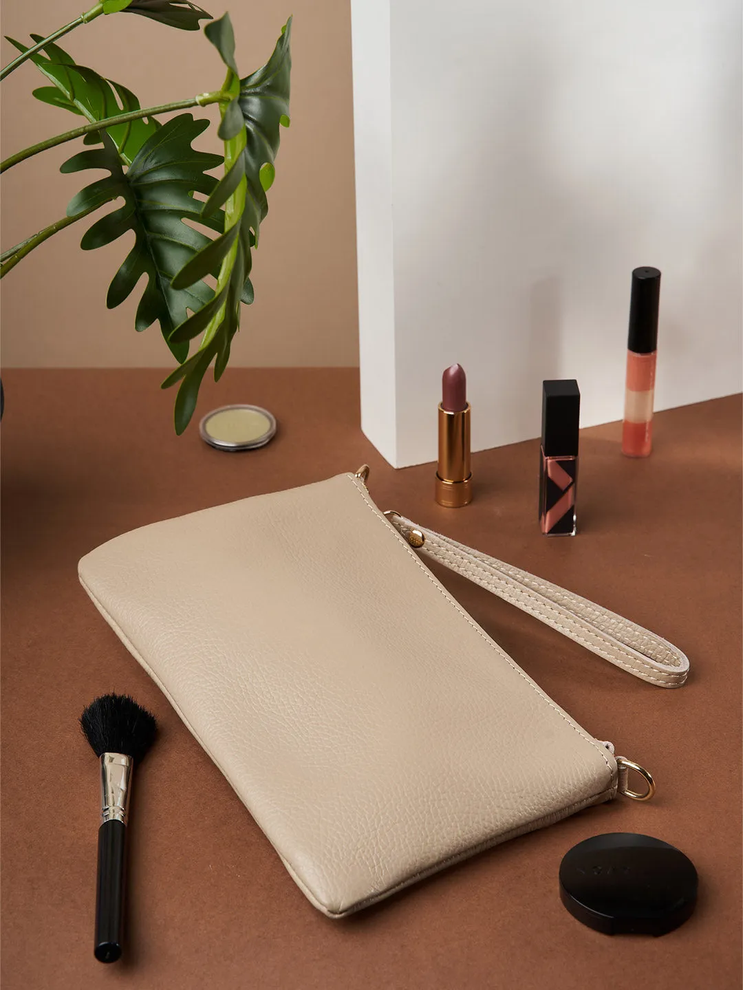 Eleganza Duo-Size Leather Purse
