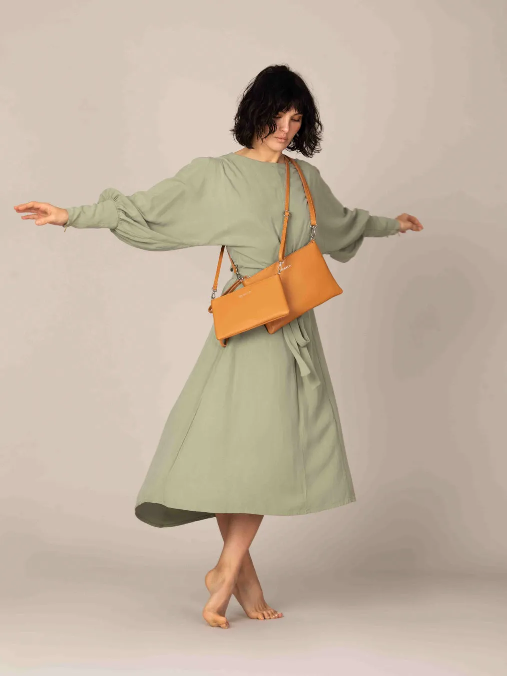 Eleganza Duo-Size Leather Purse