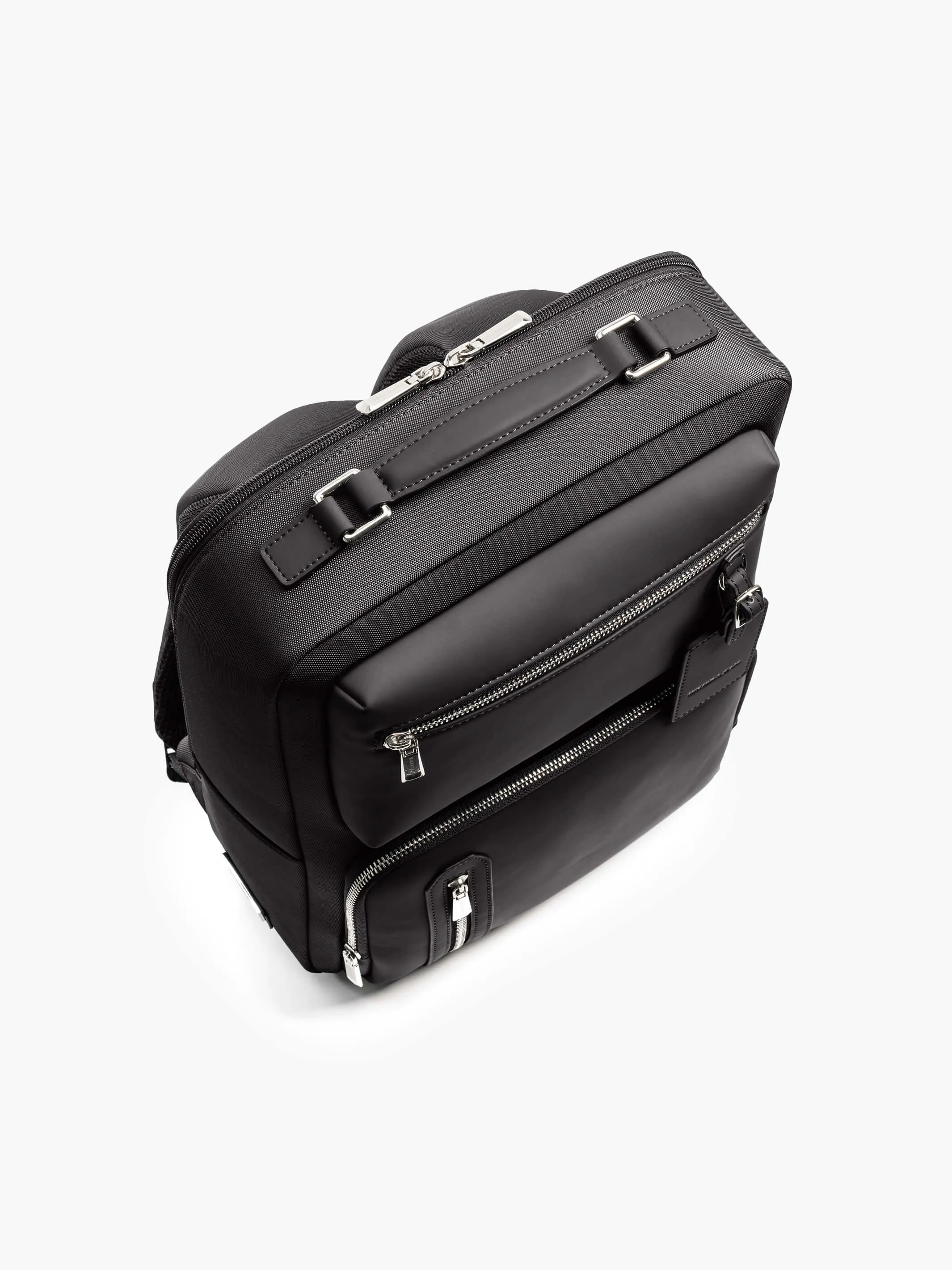 Explorer Light Backpack