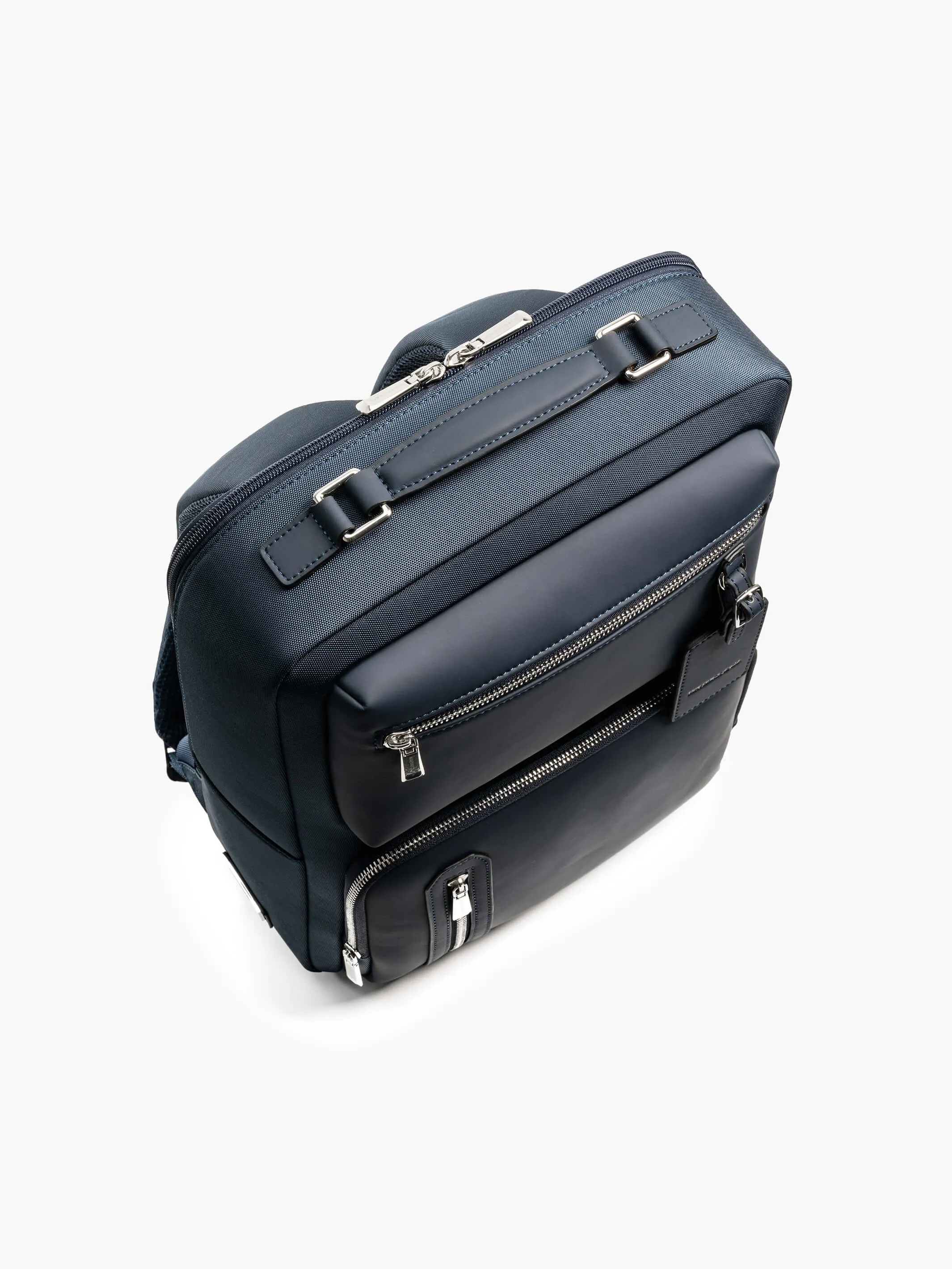 Explorer Light Backpack