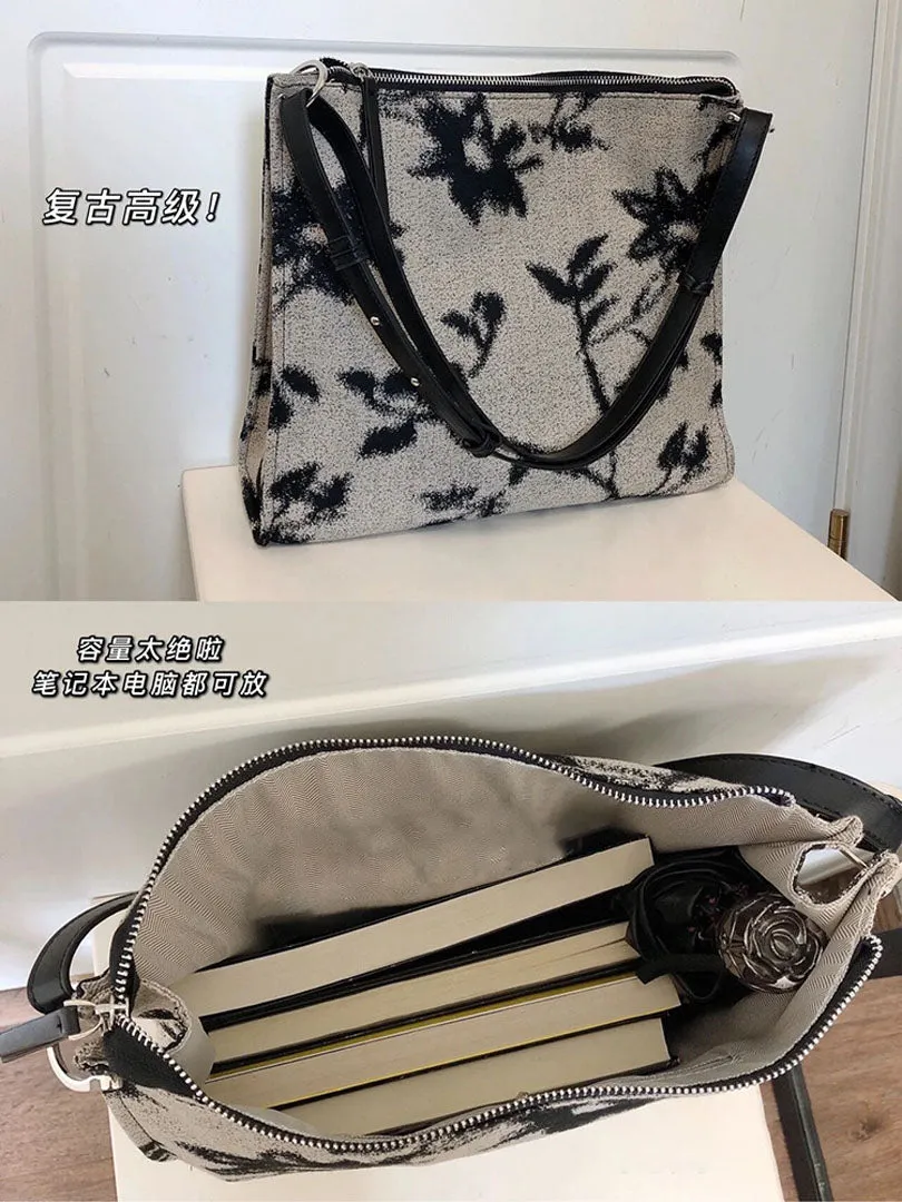 Jacquard fabric tote bag