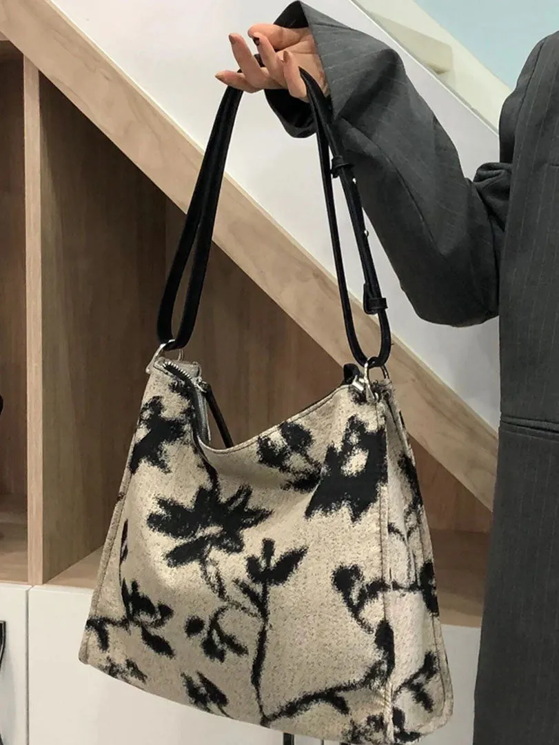 Jacquard fabric tote bag