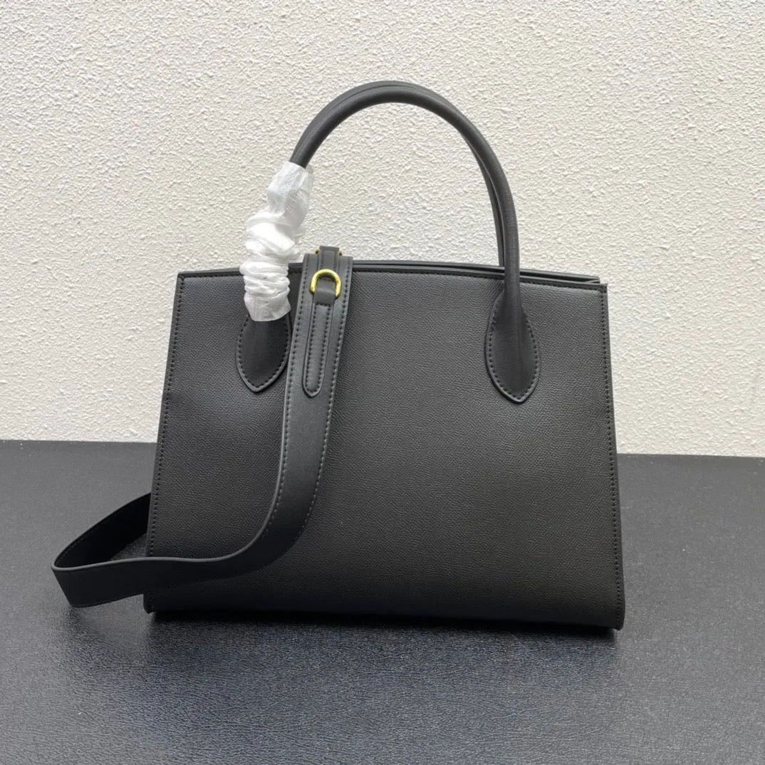 PD255 Prada Monochrome Saffiano Bag / 13x9.5x5.9inch