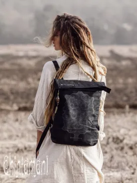 Rolltop Flat Laptop Backpack of Cotton Canvas with Shipibo Print / Black